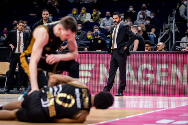 具进攻和防 具进攻和防