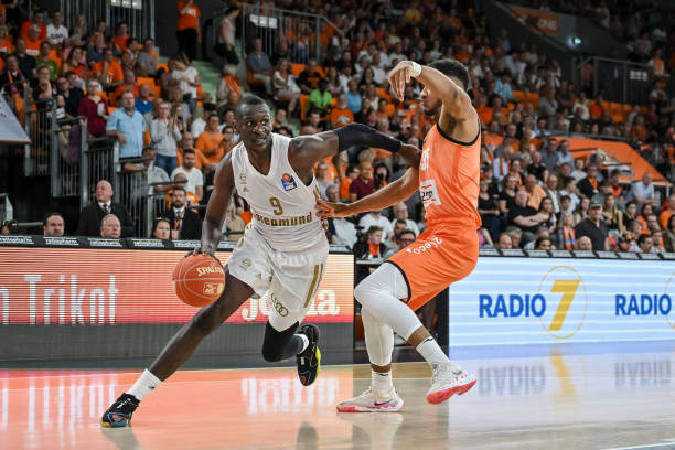 临时主帅 临时主帅